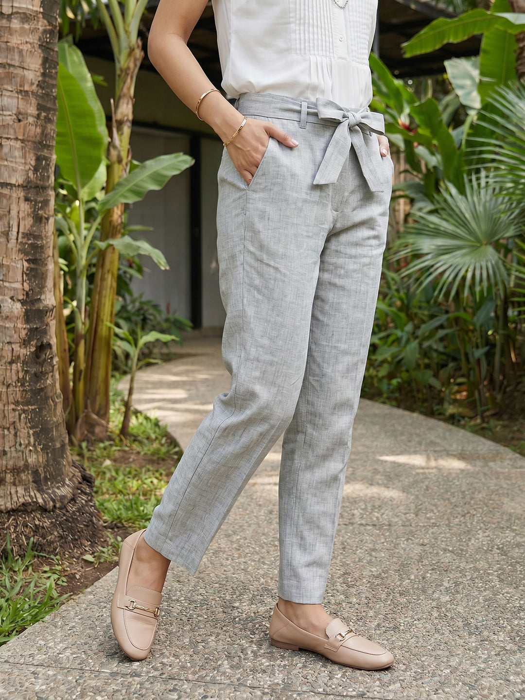 ISHINNAVIT37GREY