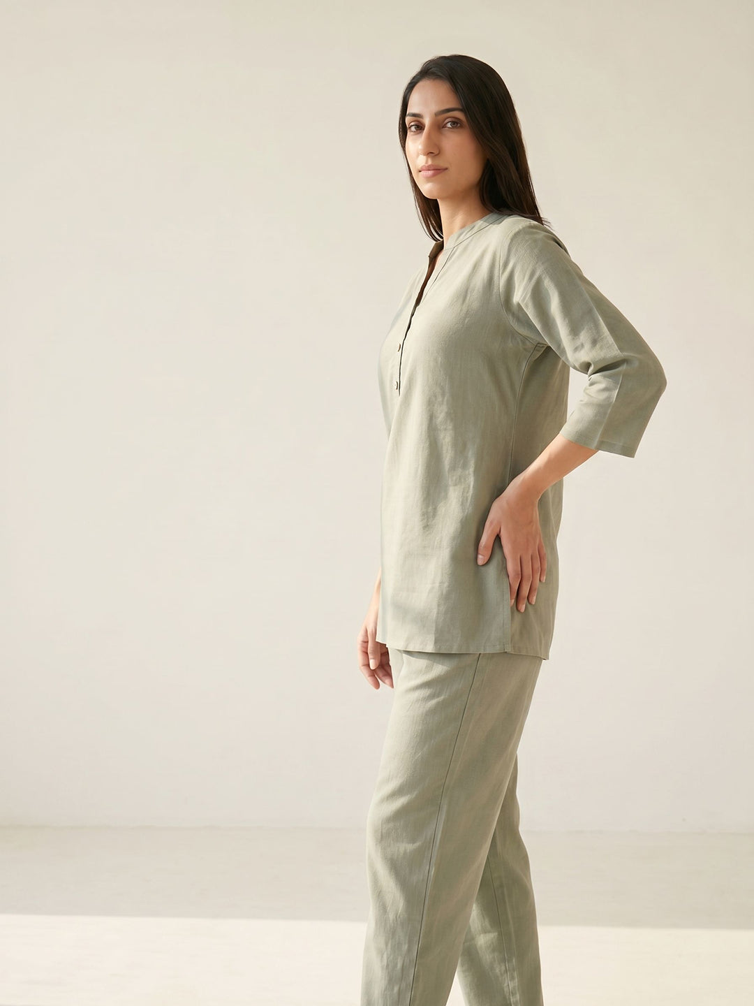 ISHINCO10709GREY