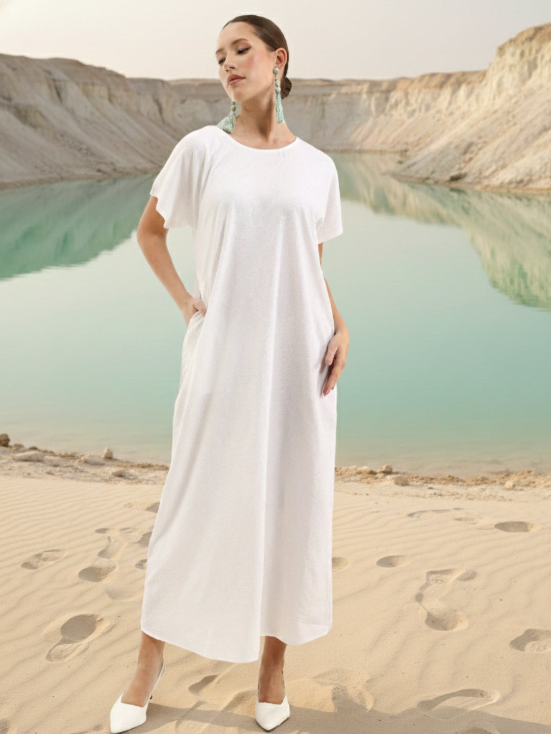 Rich Green Relaxed Abaya with Hijab in Chinese Crepe