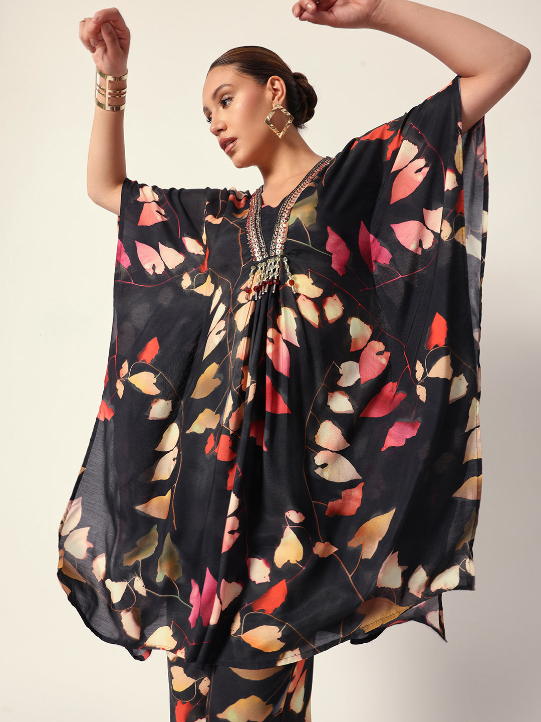 Soft Black Cotton Blend floral embroidery Kaftan Fit kurta set