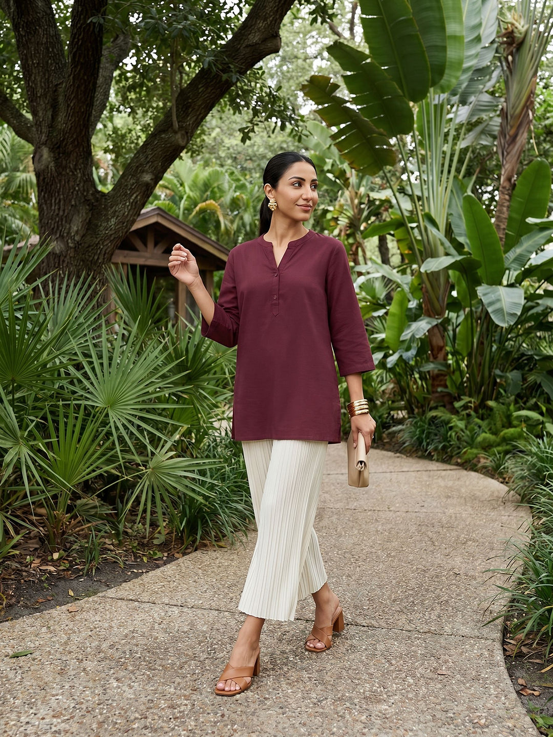 ISHINNAVIW30MAROON