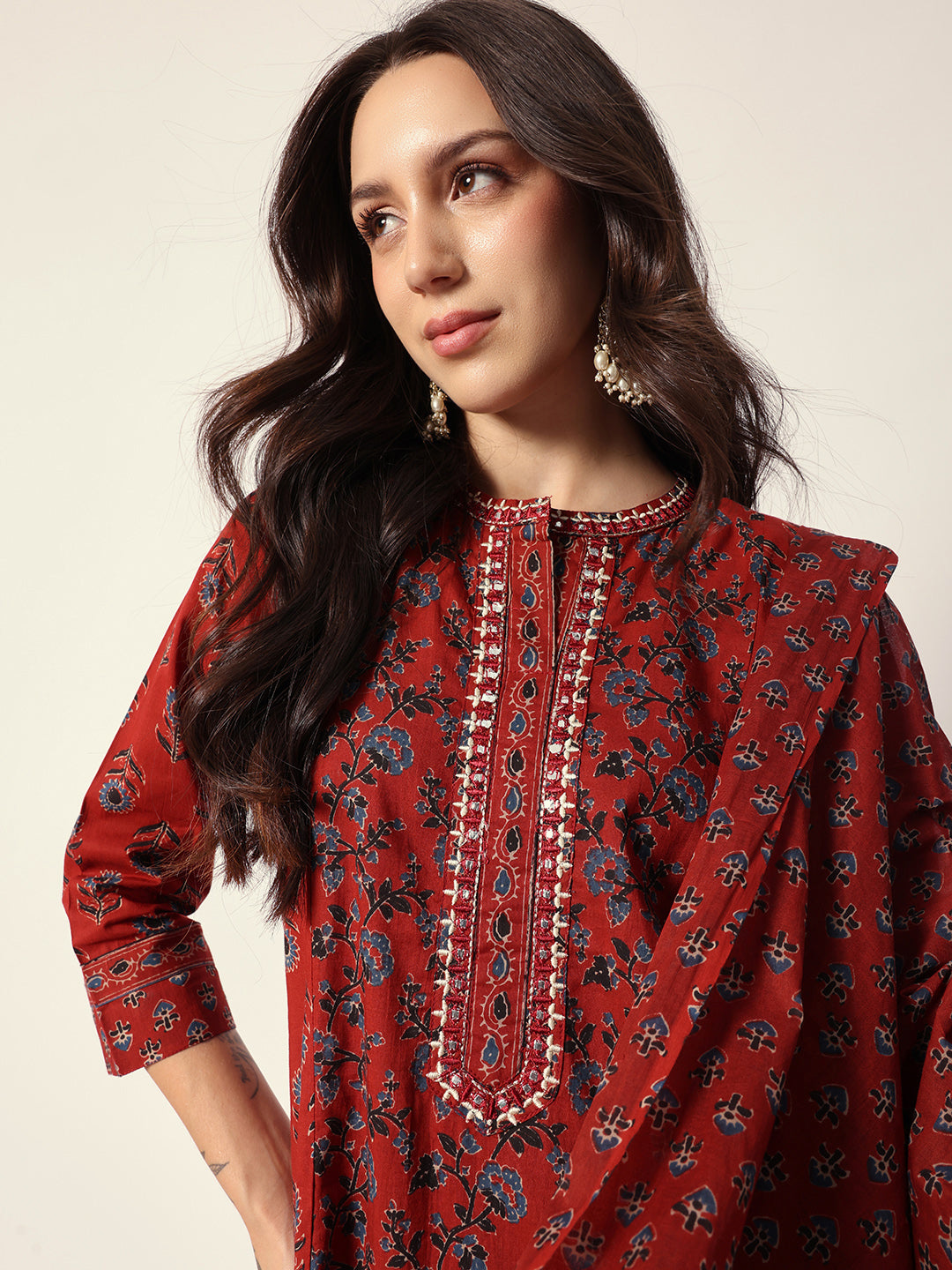 Comfy Red Cotton floral printed Aline Fit kurta set with dupatta