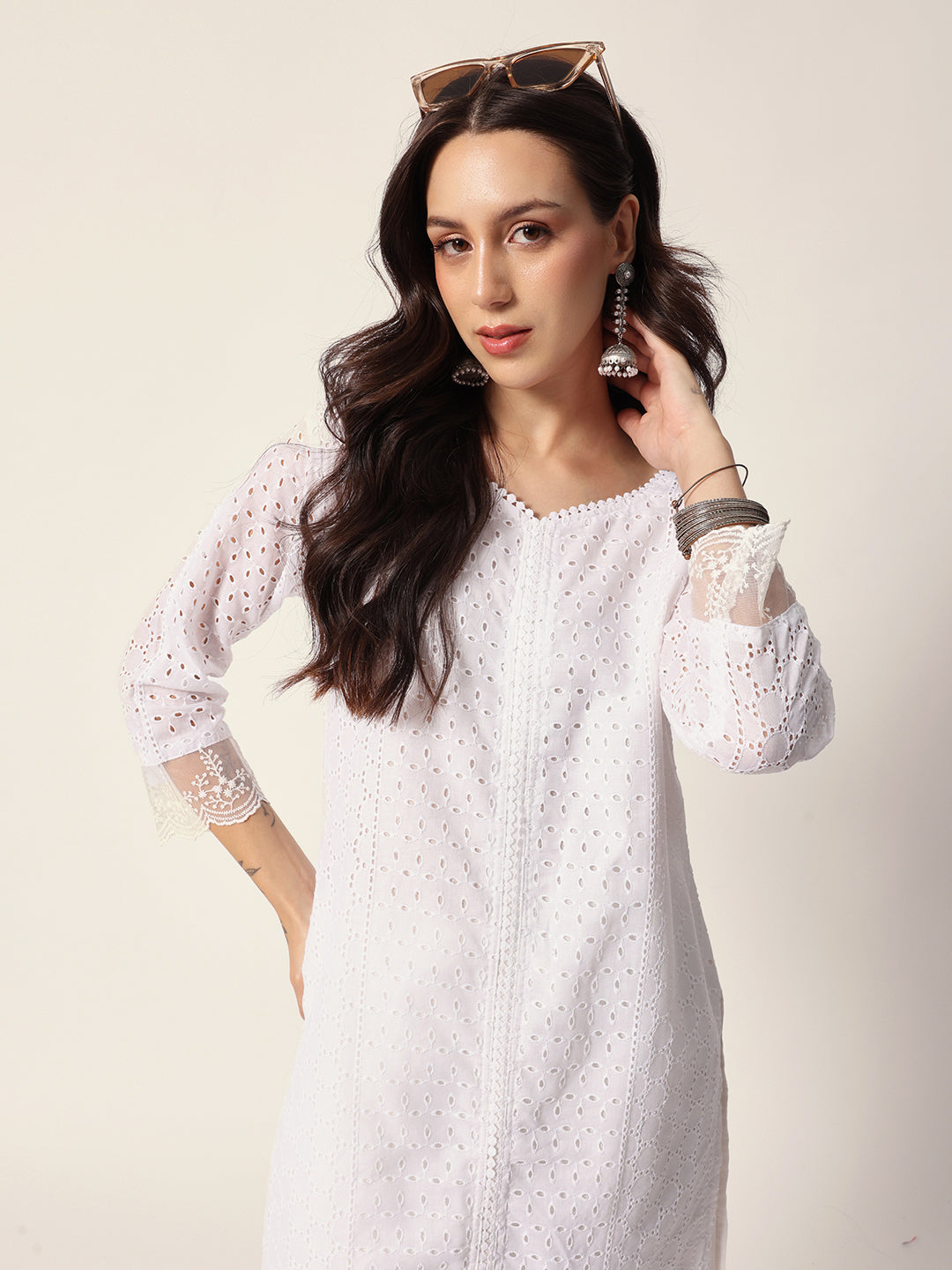 Comfy White Cotton shiffly Straight Fit kurta set