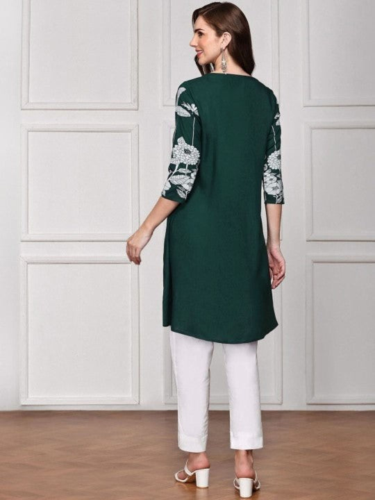 Comfy Green Viscose Rayon Floral Printed Aline Fit Kurta