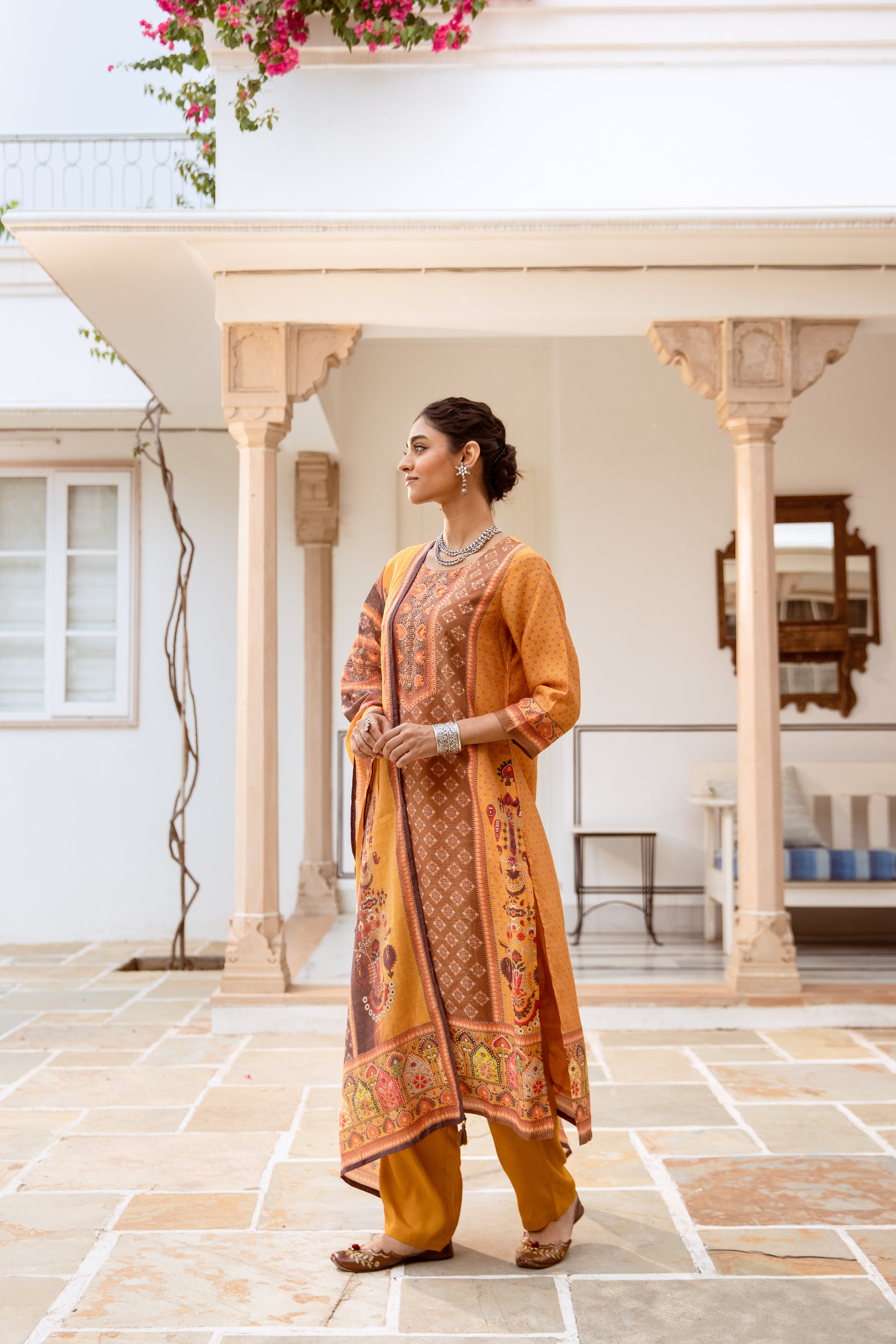 Comfy Yellow Ethnic Printed Straight Kurta Set With Straight Bottom And Dupatta