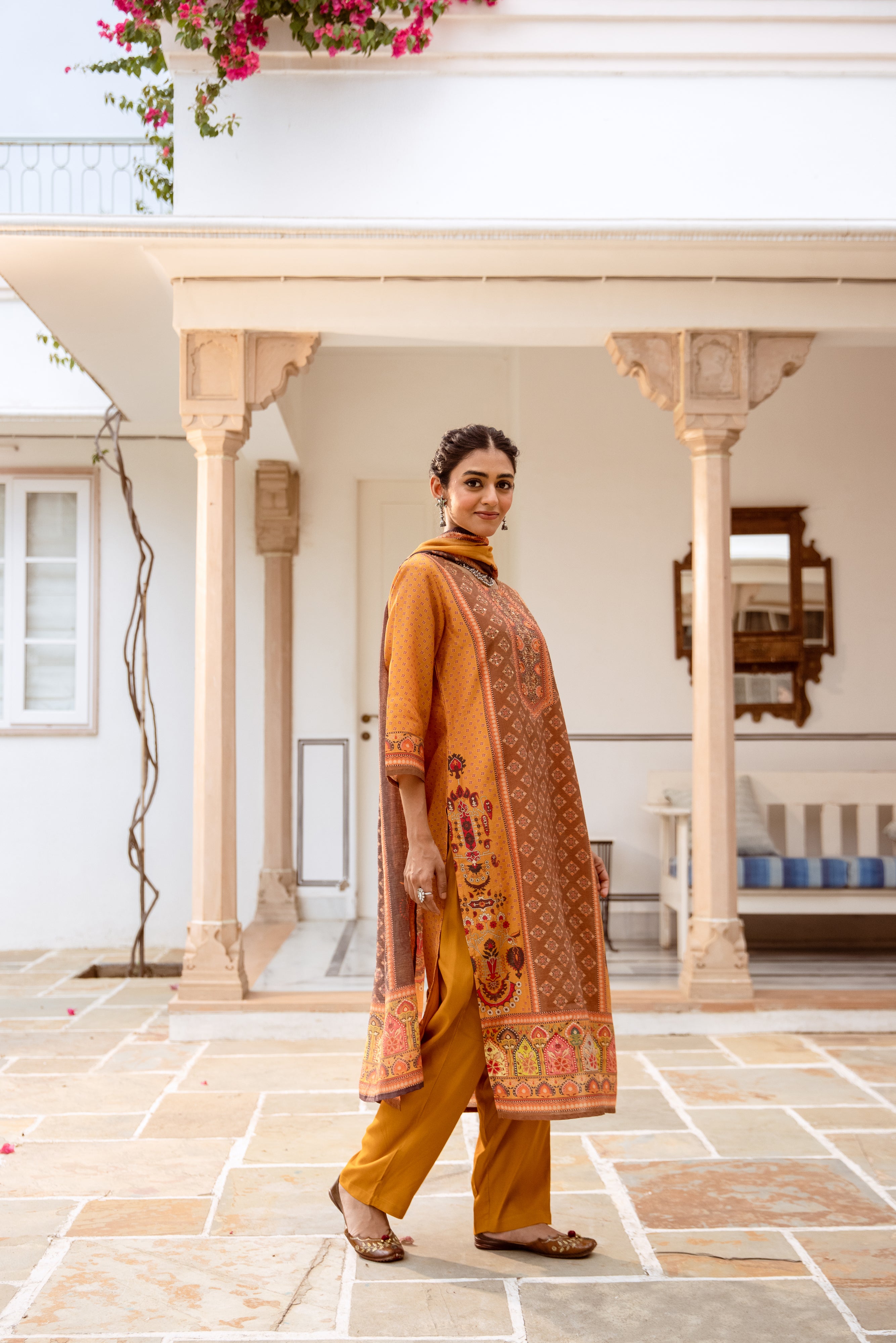 Comfy Yellow Ethnic Printed Straight Kurta Set With Straight Bottom And Dupatta
