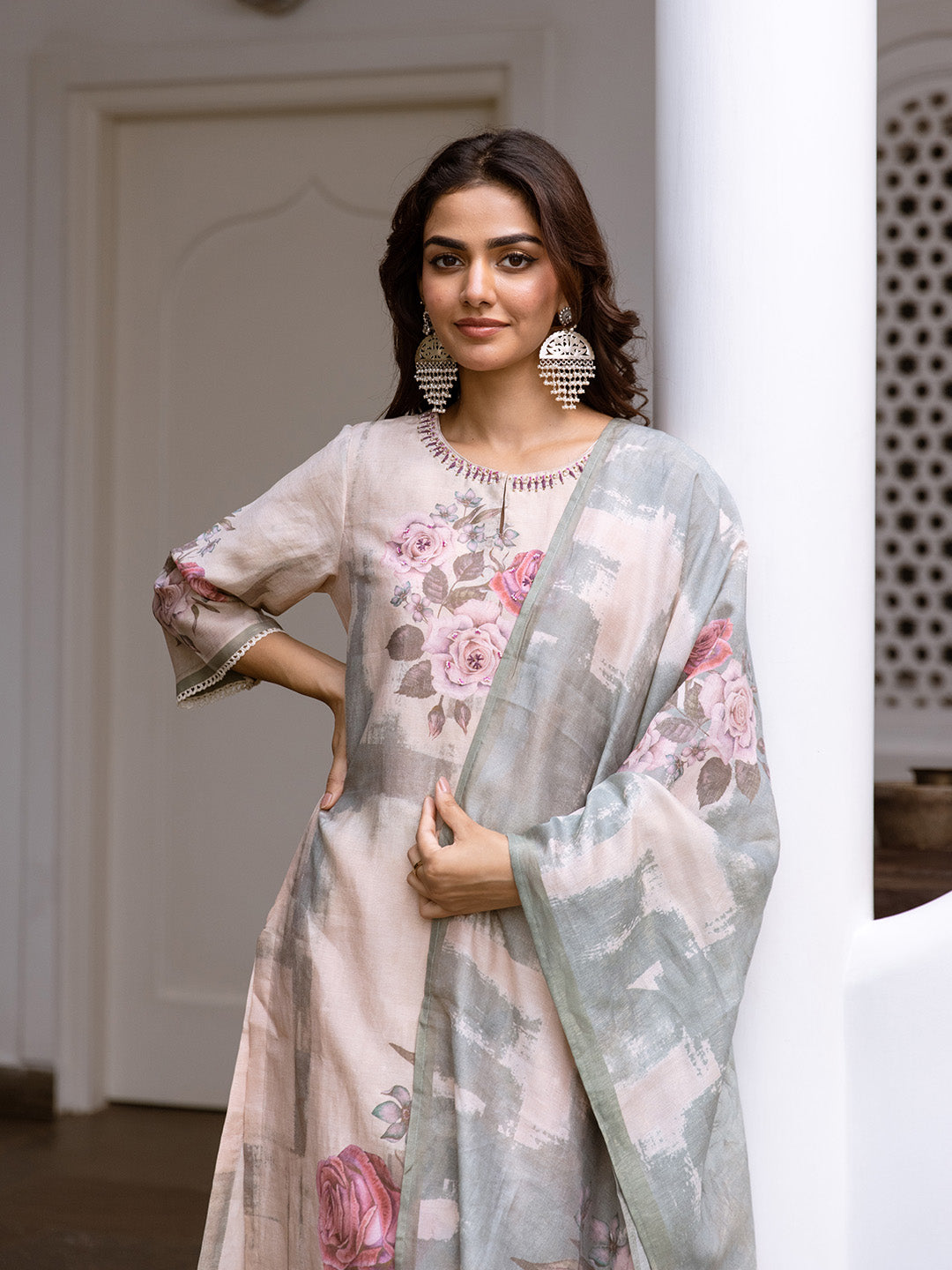 Cream Soft Floral Printed Straight Kurta Set With Straight Bottom And Dupatta