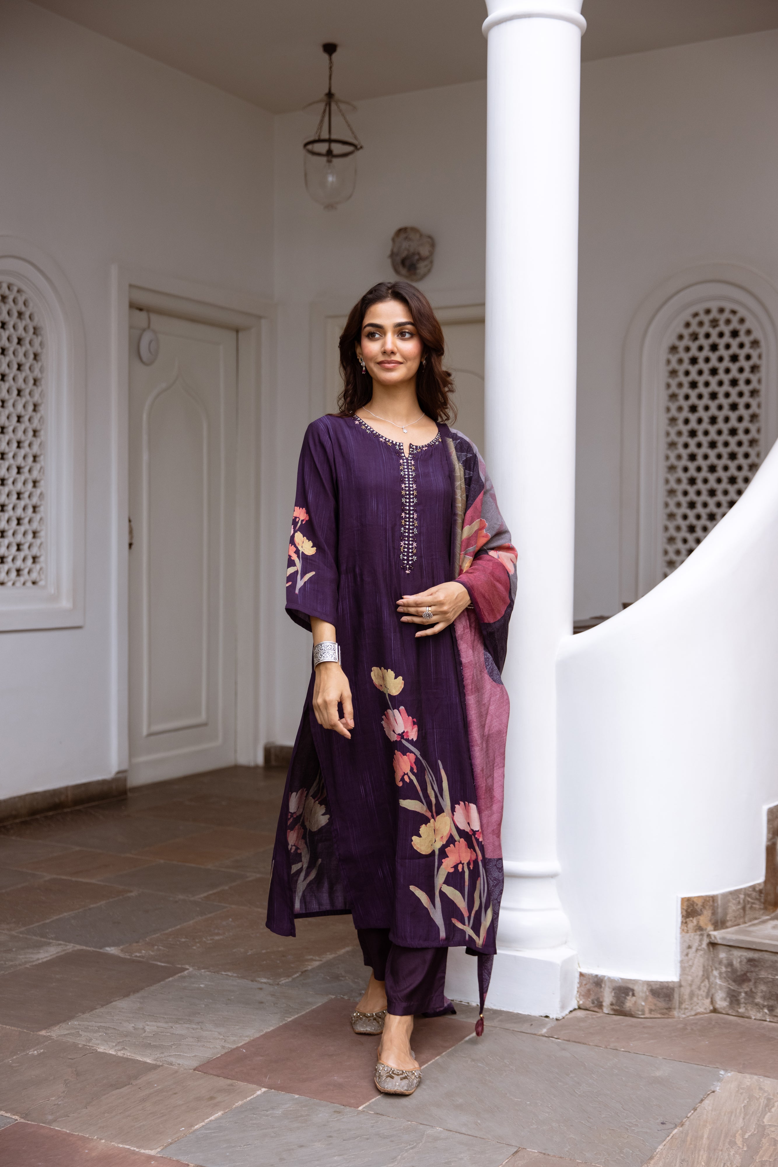 Soft Purple Floral Printed Straight Kurta Set With Straight Bottom And Dupatta
