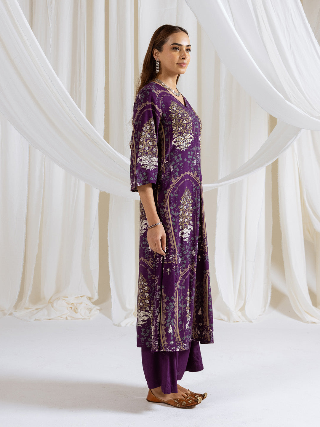 Comfy Puple Viscose Rayon Floral Print Straight Fit Kurta set with palazzo bottom