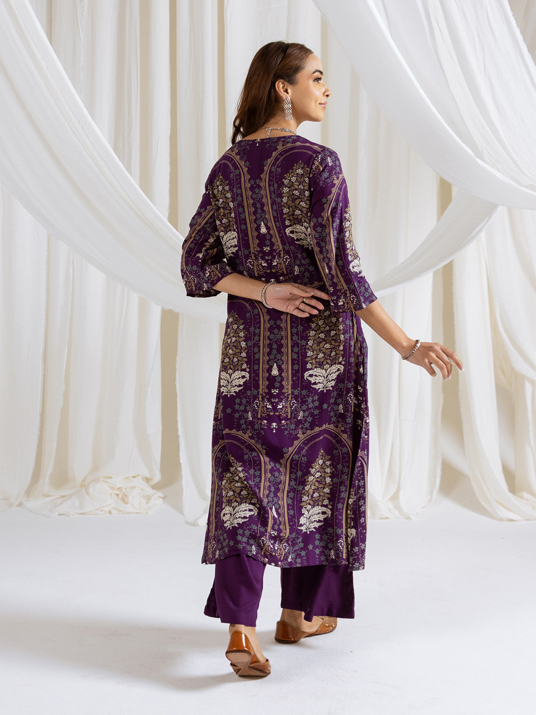 Comfy Puple Viscose Rayon Floral Print Straight Fit Kurta set with palazzo bottom