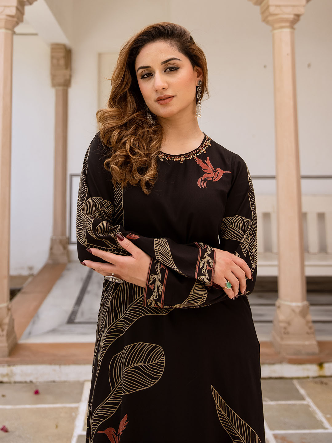 Comfy Black Rayon Bold Printed A-Line Kurta Set With Palazzo Bottom