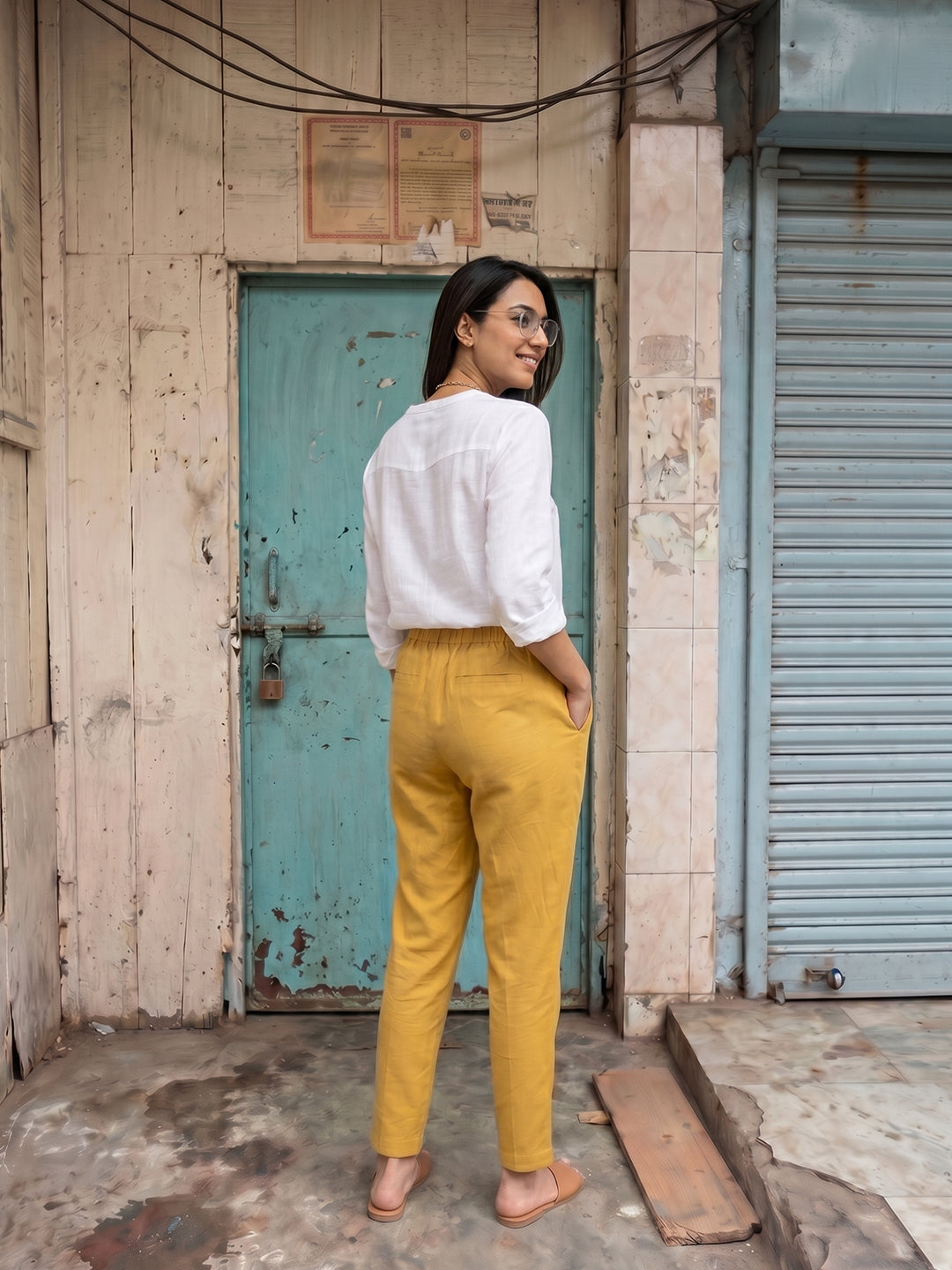 ISHINNAVIT83YELLOW