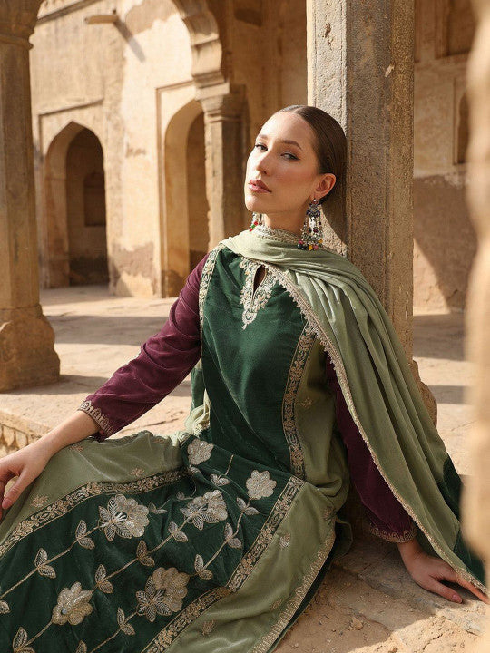 Rich Royal Green Embroidered Straight Fit Kurta sets in Velvet