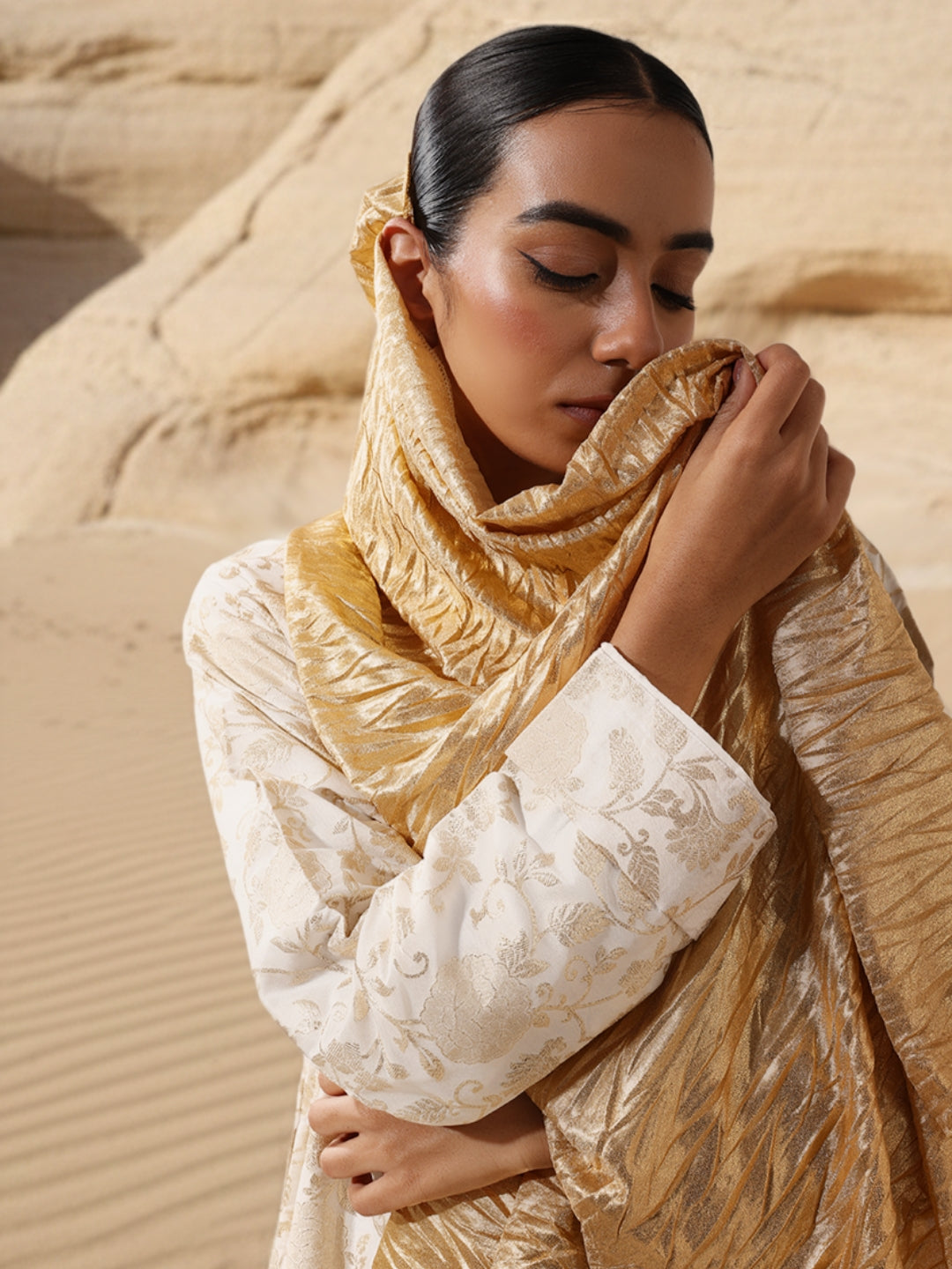 Rich White Relaxed Abaya with Hijab in Crinckle Cotton