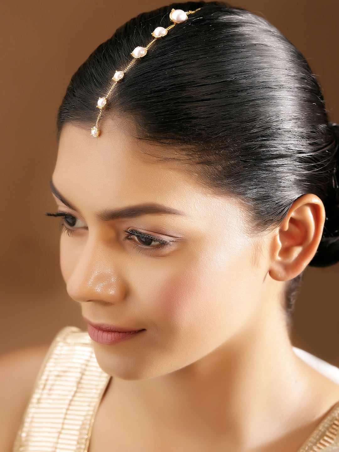 WhiteColour Gold Plated Pearl Mangtika