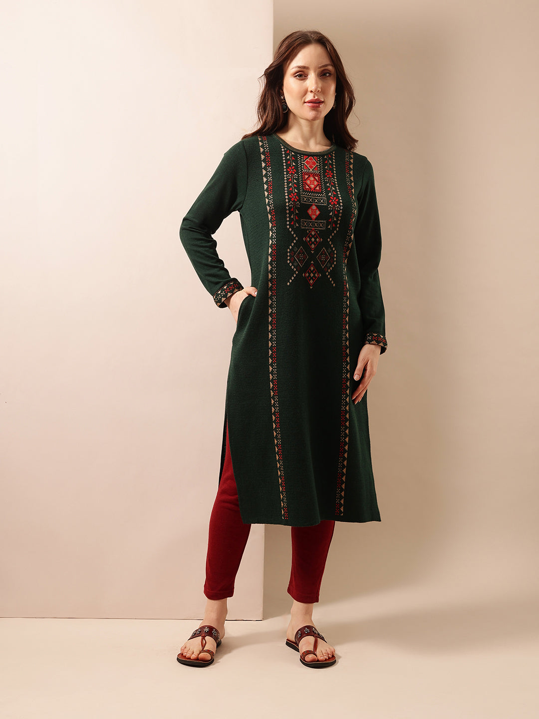 Comfy Bright Green Regular Kurtas