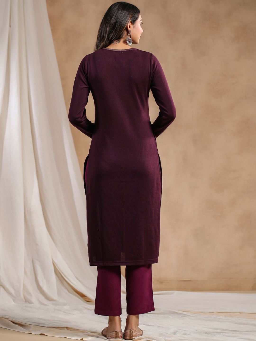 Warm Mauve Acrylic Ethnic Motif Printed Kurta Set With Jacquard Knitted Design And Straight Bottom