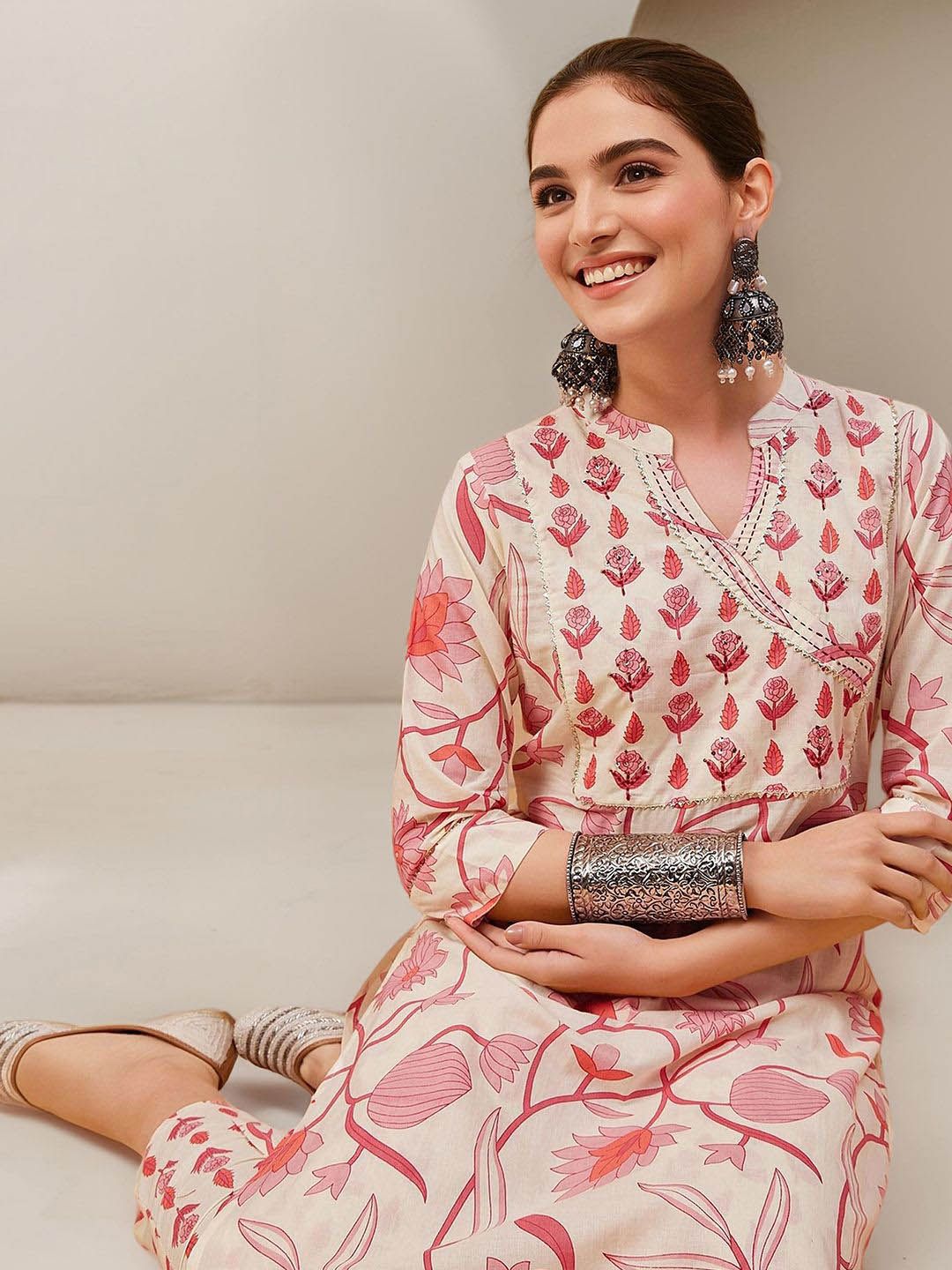 Comfy Off-White Pure Cotton Floral Printed Kurta Set With Gotta Patti Detailing And Straight Bottom