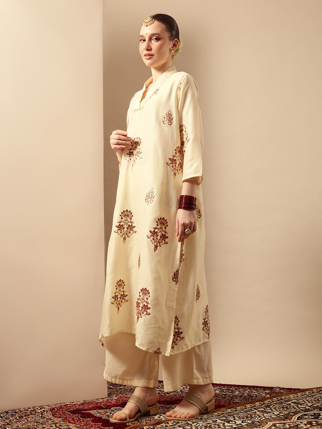 Graceful Natural A Line Kurta Sets
