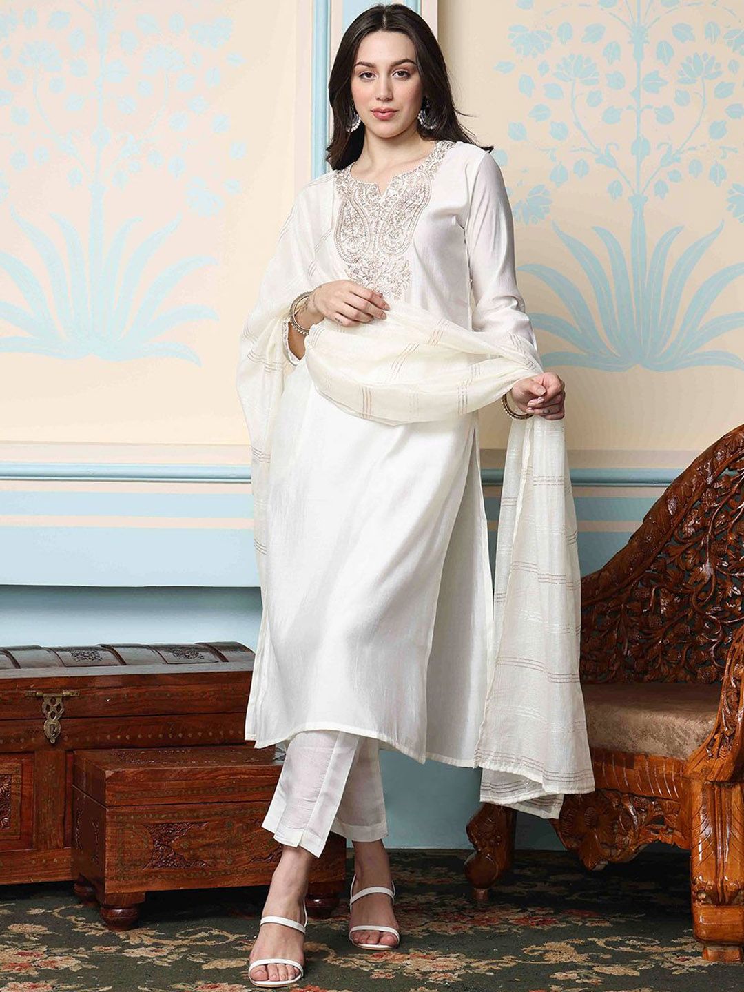 Comfy White Poly Silk Zari Embroidered Kurta Set With Straight Bottom And Sheer Poly Silk Dupatta