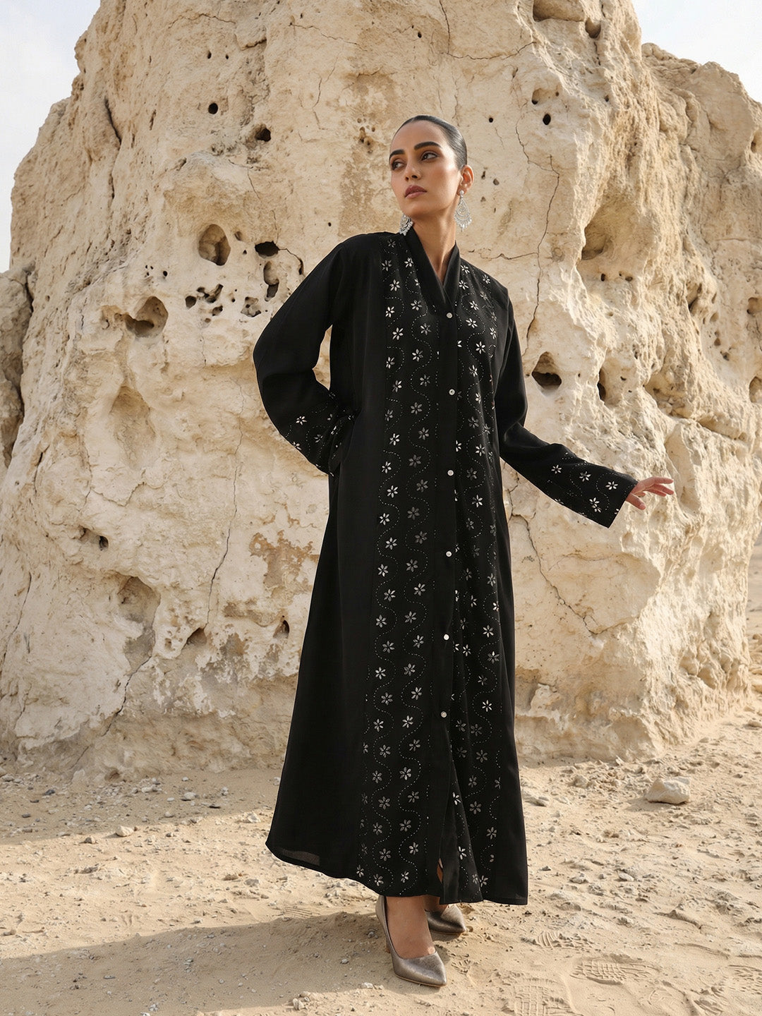 Rich Black Relaxed Abaya With Hijab