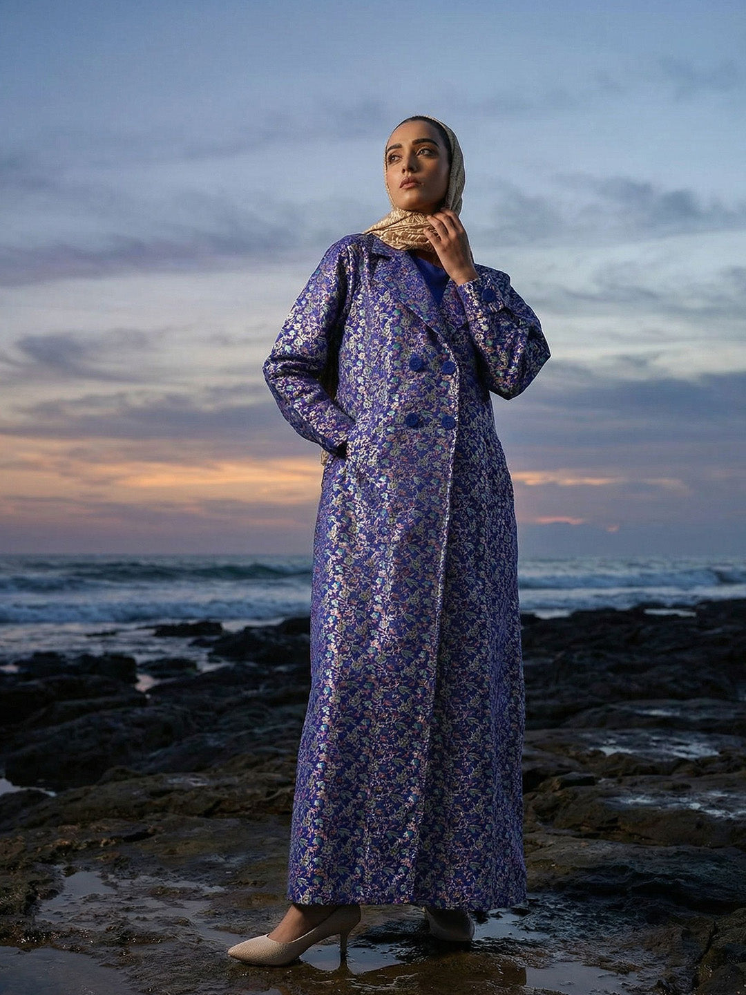 Rich Royal Blue Relaxed Abaya With Hijab