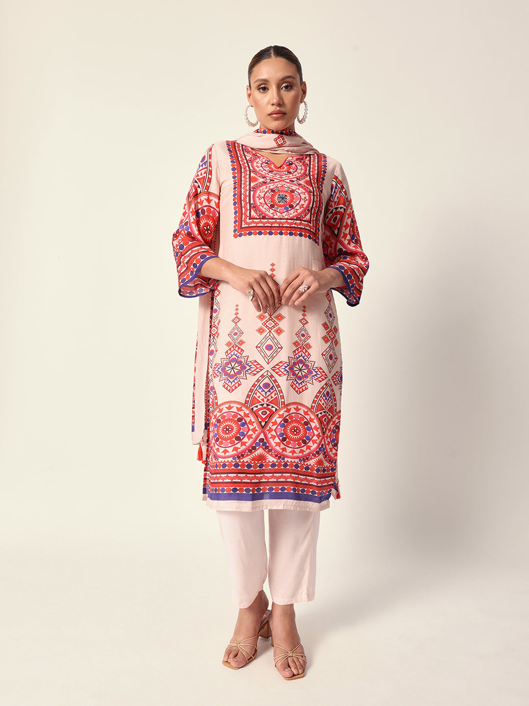 Comfy Off White cotton blend printed straight fit kurta set with dupatta