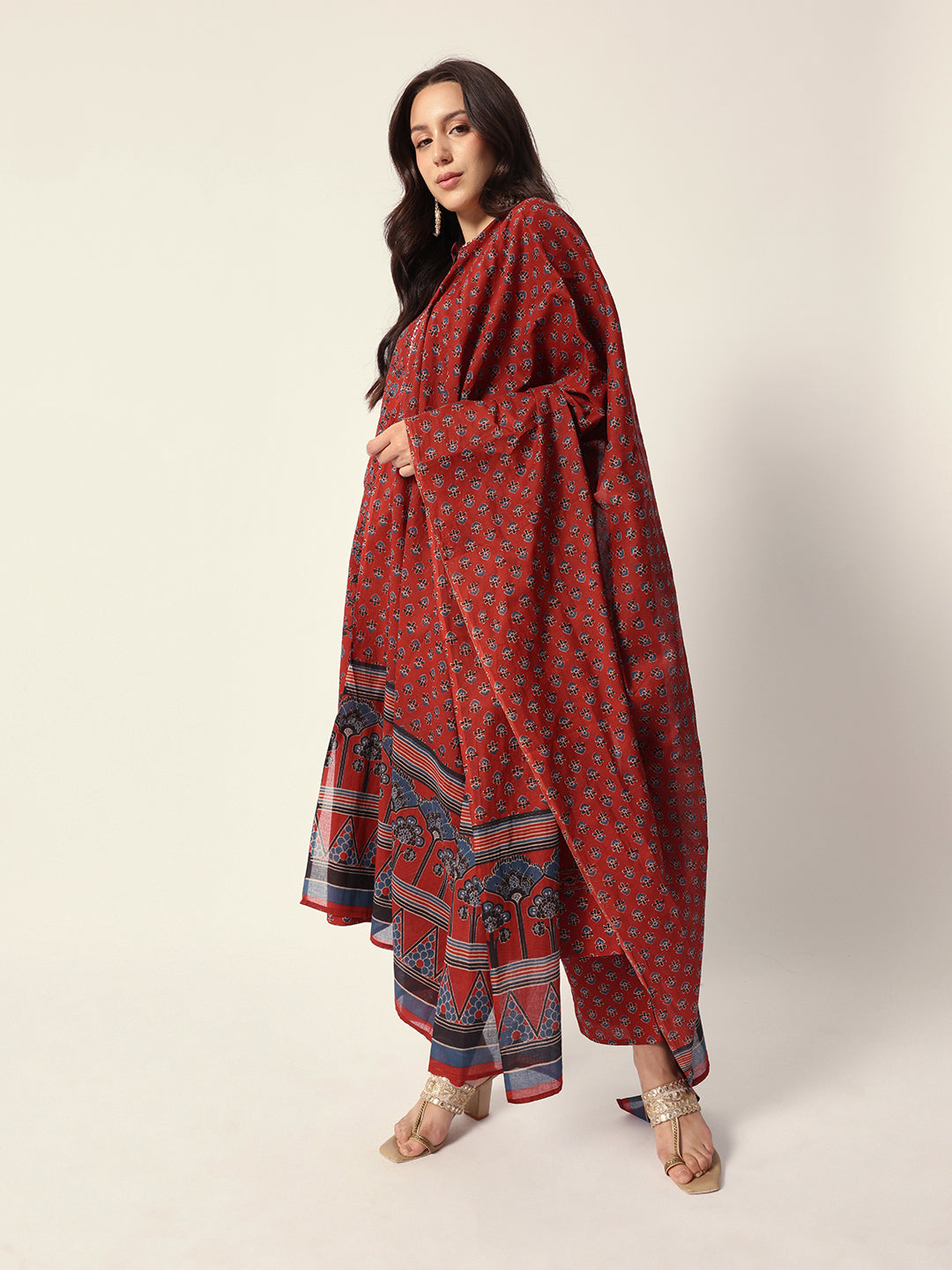 Comfy Red Cotton floral printed Aline Fit kurta set with dupatta