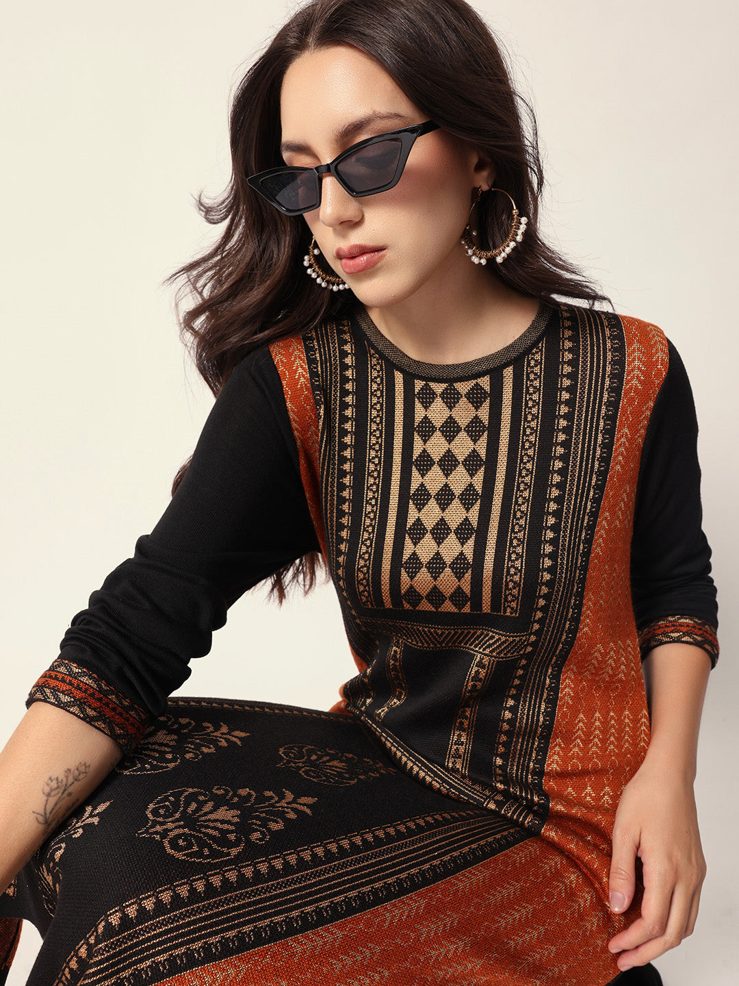 Woven Design Jacquard Kurta Straight Fit Kurta
