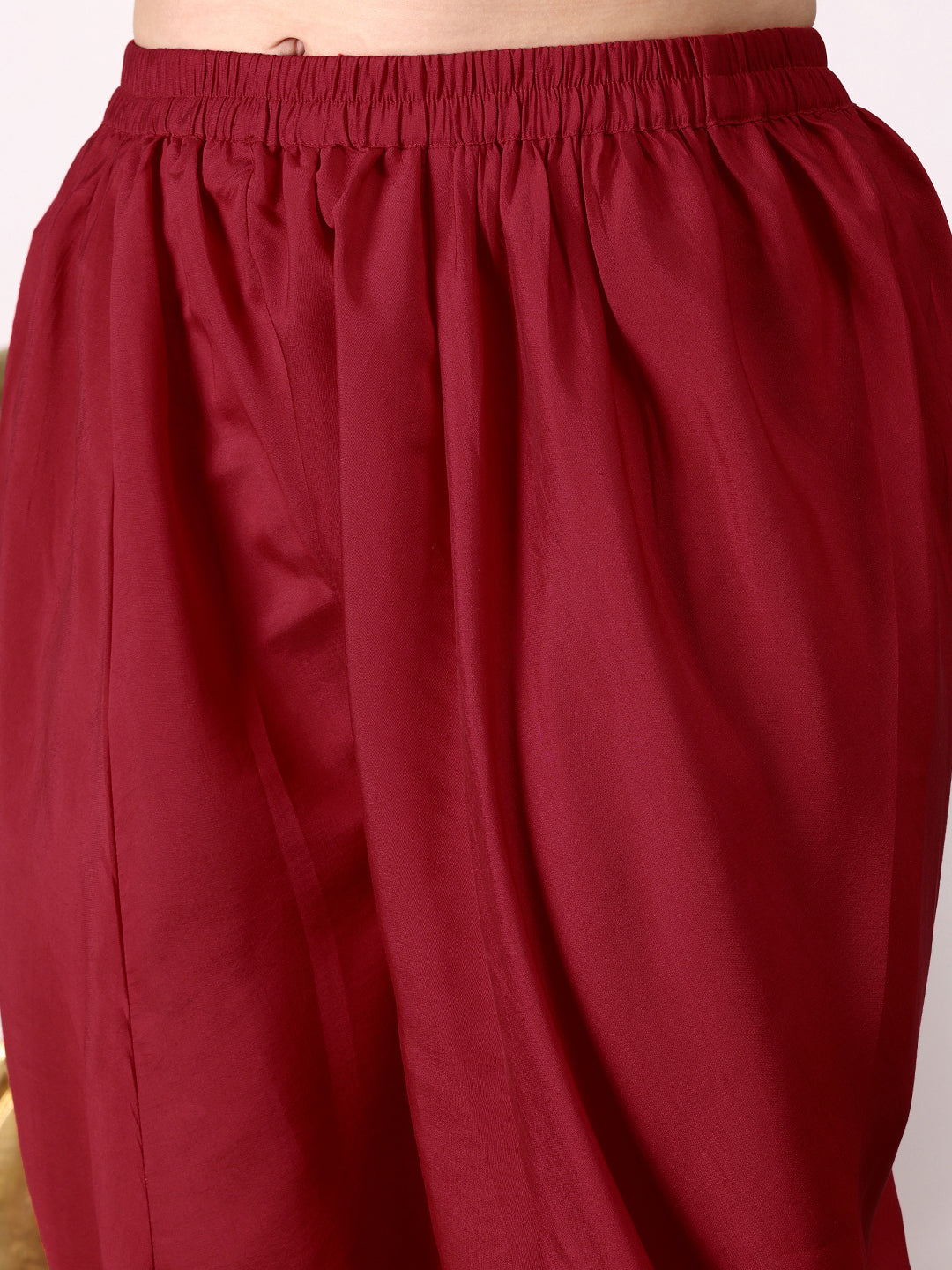 Graceful Red polyester zari embroidered Kaftan kurta set