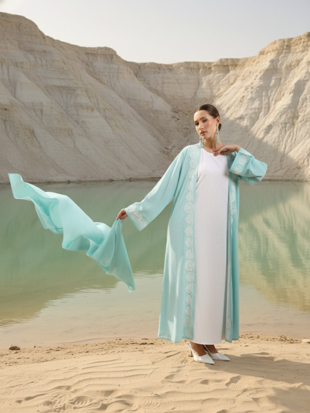 Rich Green Relaxed Abaya with Hijab in Chinese Crepe