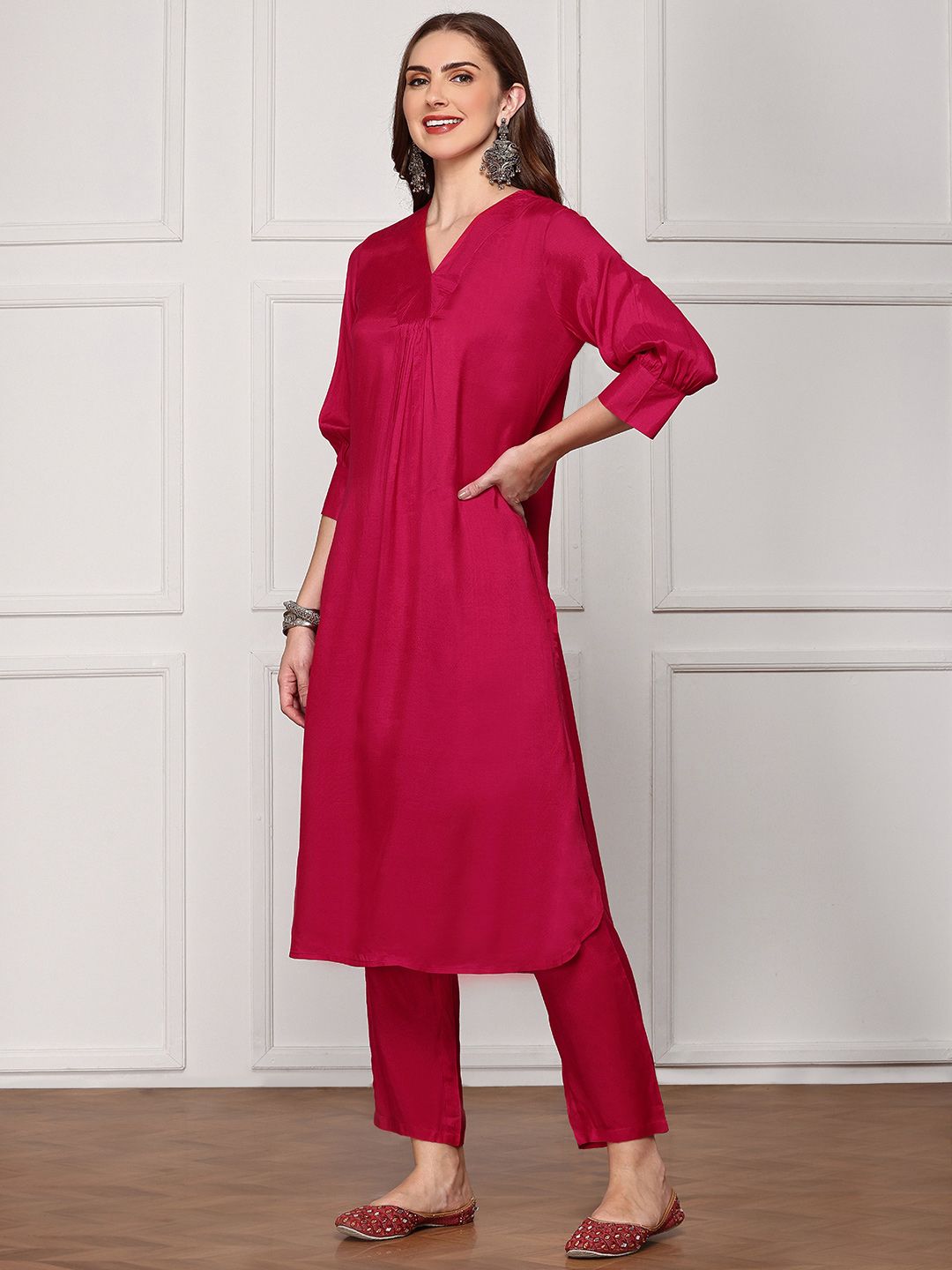 Comfy Pink Viscose Solid Relaxed Fit Kurta Set With Straight Bottom