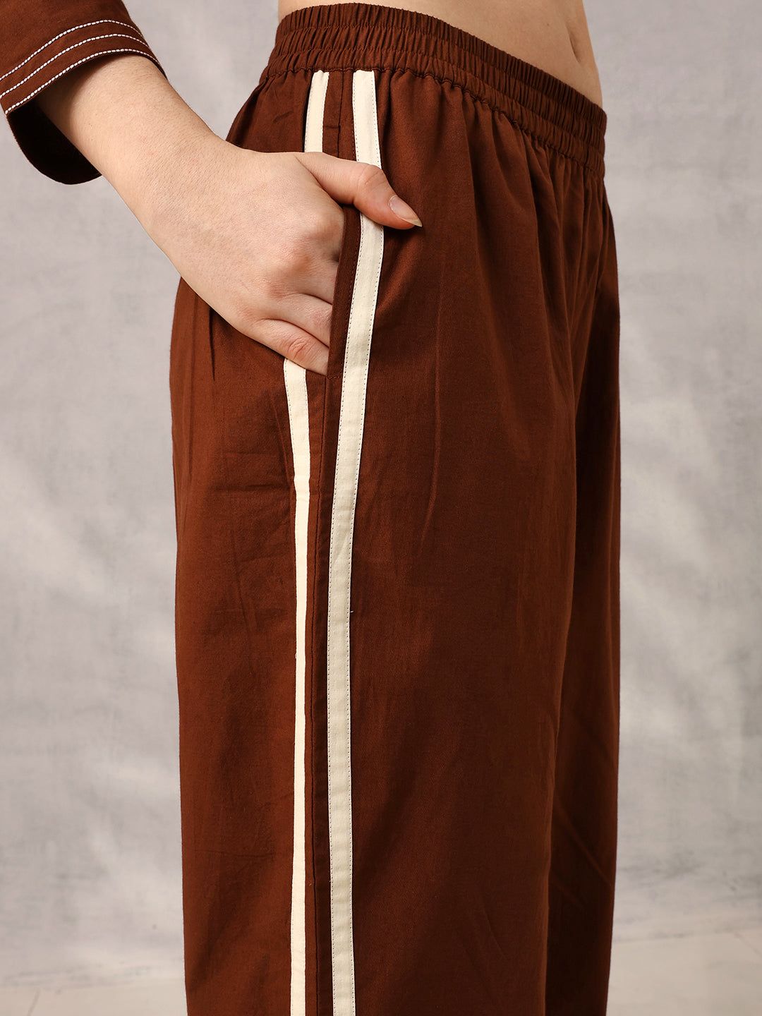 Comfy Brown Poplin Solid Relaxed Fit Co-ord set