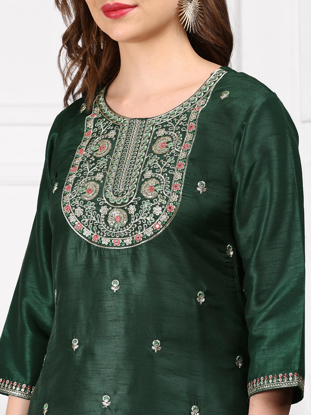 Green Ethnic Motifs Embroidered Straight Kurta & Trousers With Dupatta