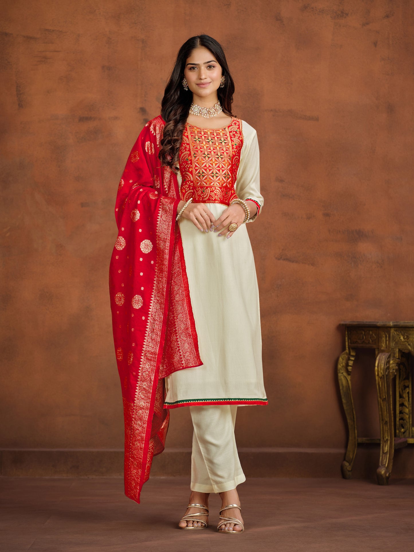 Woven Design Round Neck  Zari Straight Kurta with Trousers & Dupatta