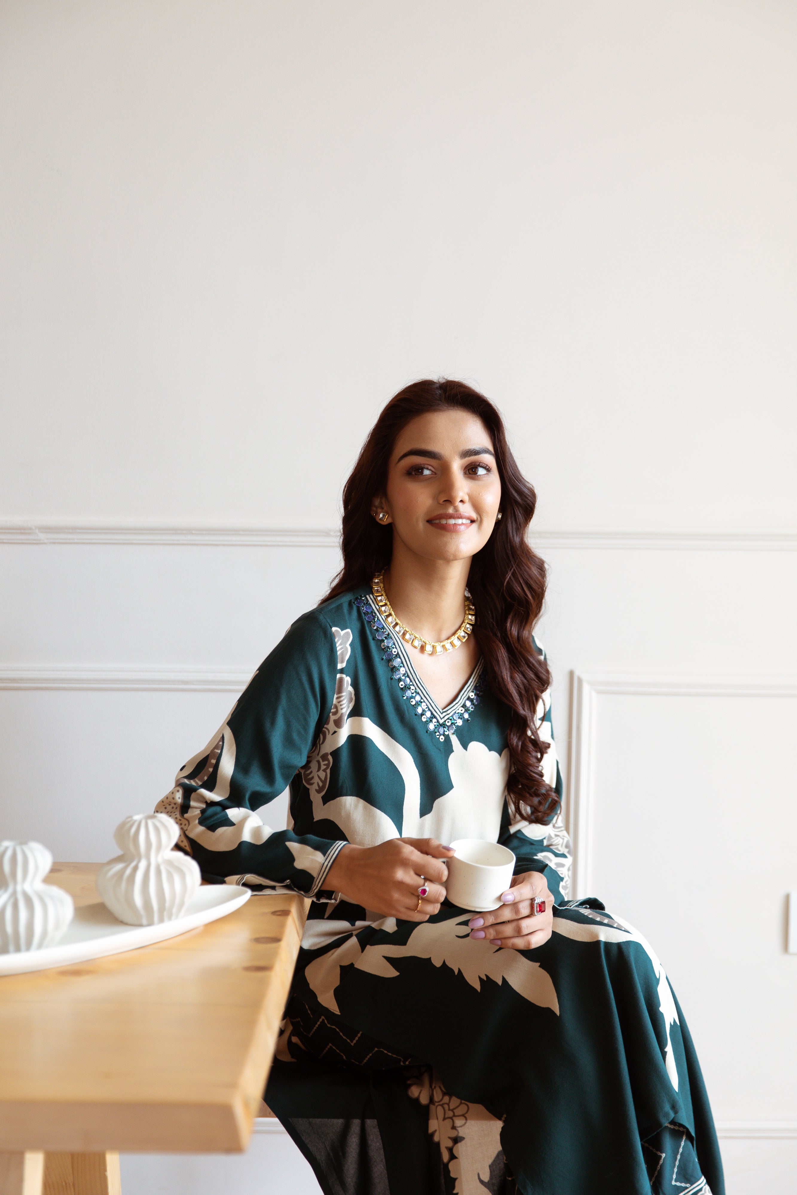 Comfy Rayon Floral Printed Straight Kurta Set With Straight Bottom