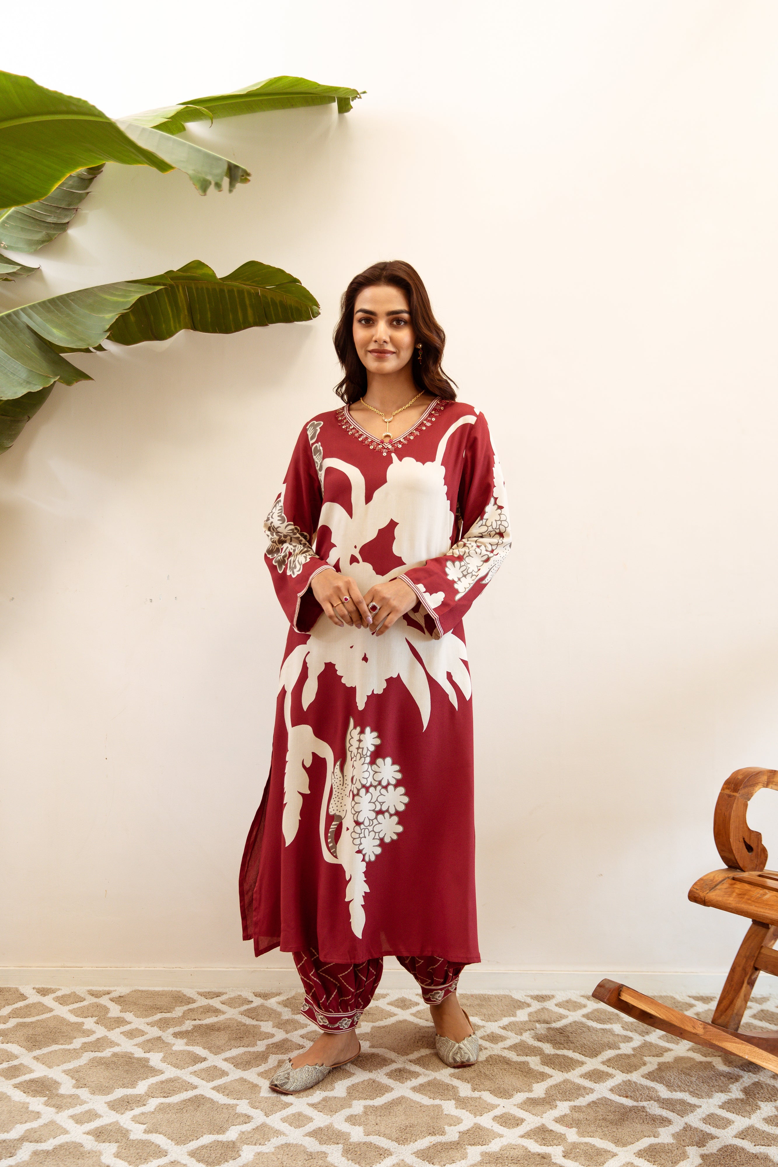 Comfy Maroon Purecotton Floral printed Straight Fit kurta set