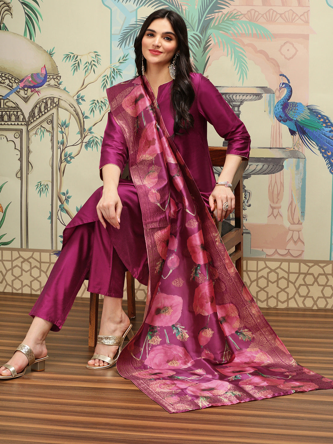 Silk Crepe Purple Kurta Set With Straight Bottom And Flowy Silk Crepe Floral Printed Dupatta