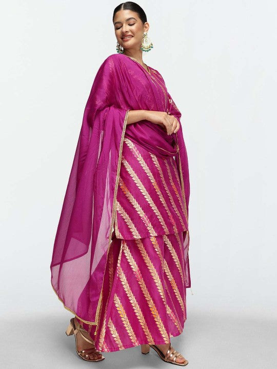 Graceful Purple Silk Blend Jacquard Straight Fit Kurta Set With Dupatta