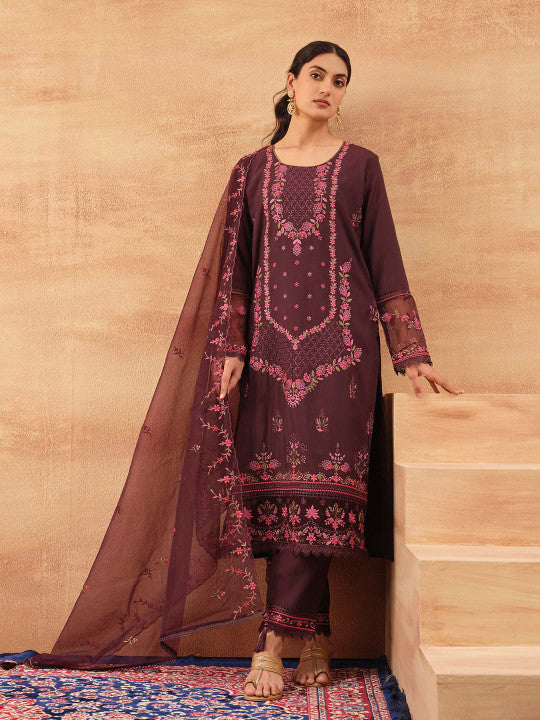 Ishin Women Wine Roman Silk 3Pcs Kurta Set