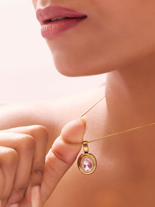 Ishin White  Colour Gold Plated Artificial Stones And Beads Chain