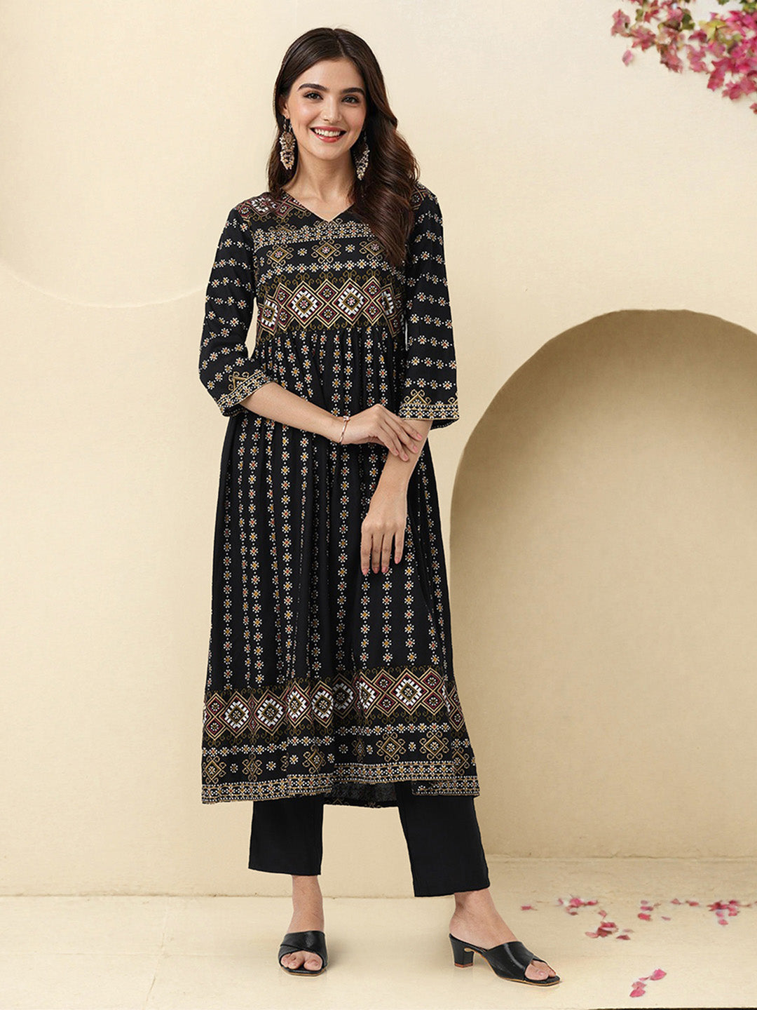 Graceful Black viscose Rayon Geometric Print Fit And Flare  kurta set