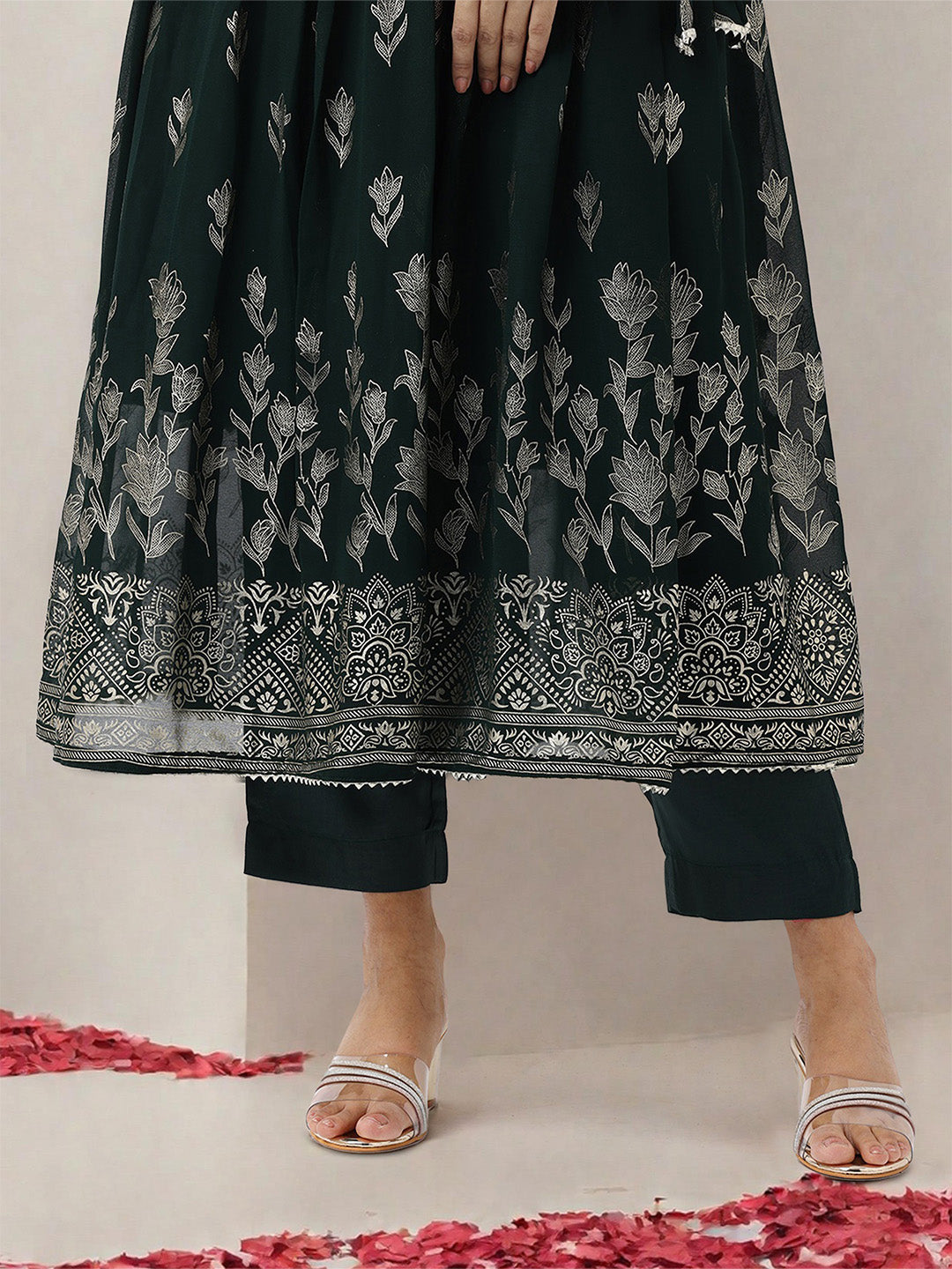 Flowy Green Georgette Fit & Flare Kurta Set with gotta patti dupatta