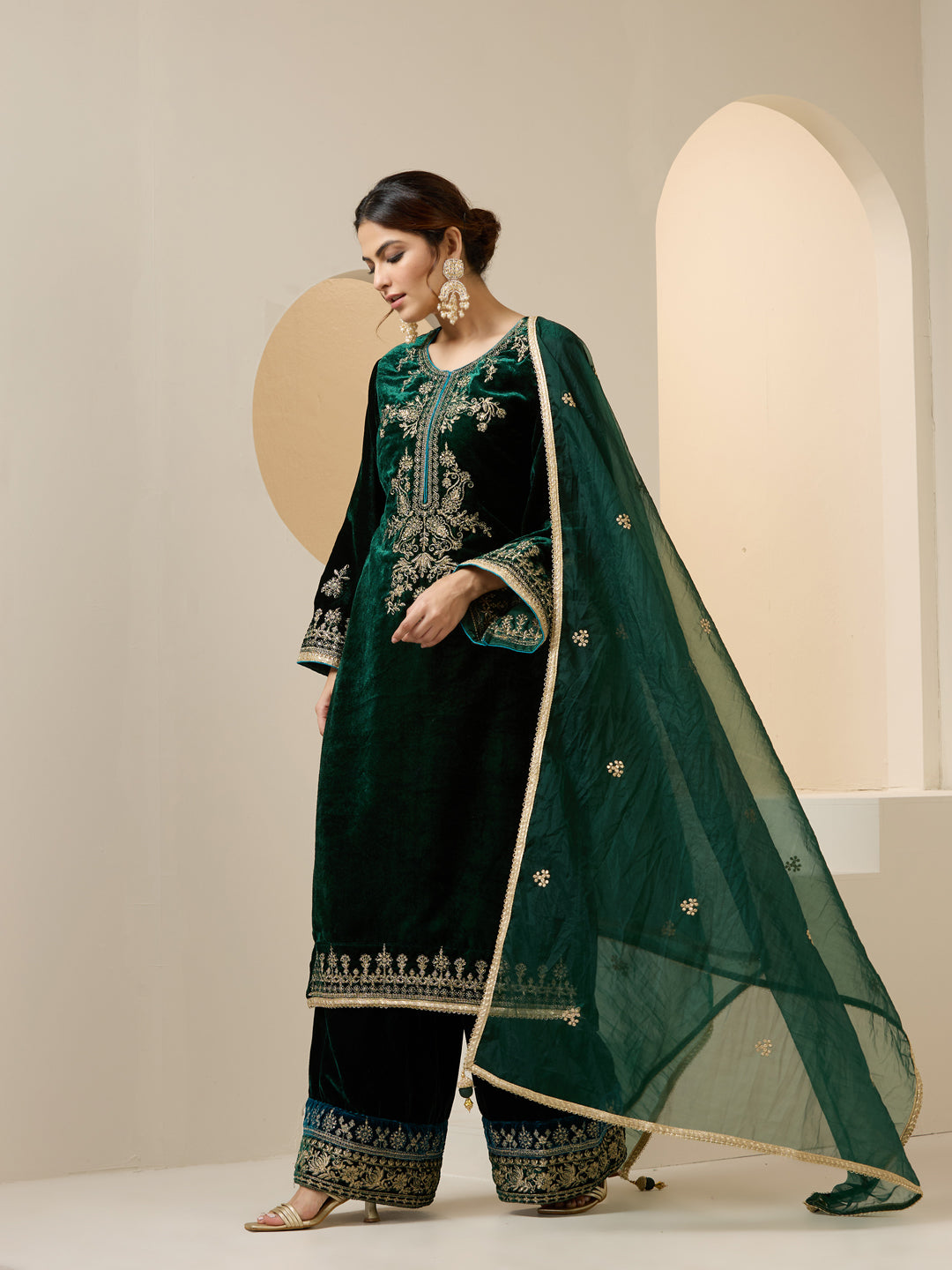 Rich Green Velvet Embroidered Straight Kurta Set With Palazzo Bottom And Dupatta