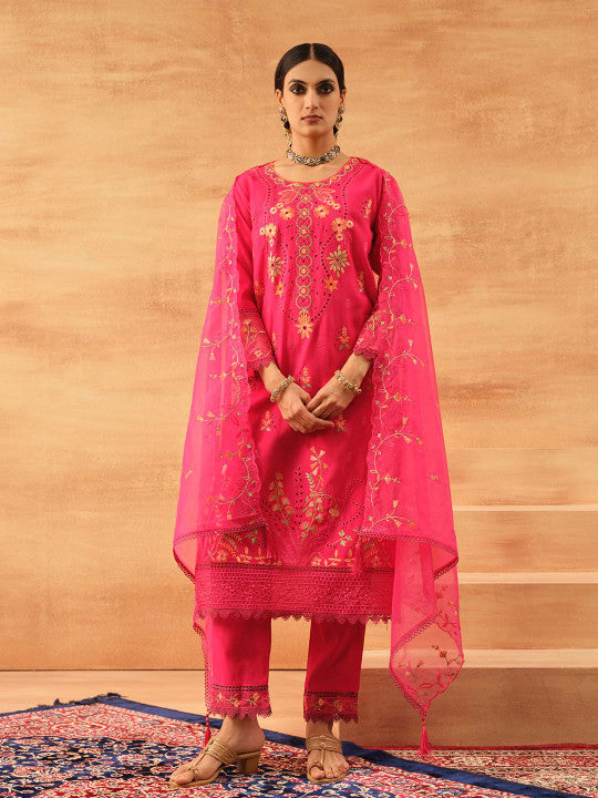 Ishin Women Pink Roman Silk 3Pcs Kurta Set