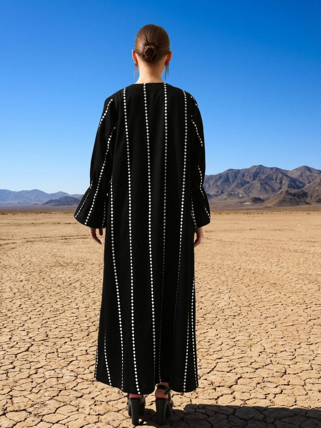 Rich Black Relaxed Abaya with Hijab in Crinckle Cotton