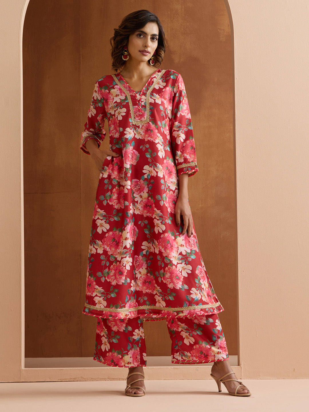 Elegant Red Viscose rayon Floral printed Aline kurta set with dupatta