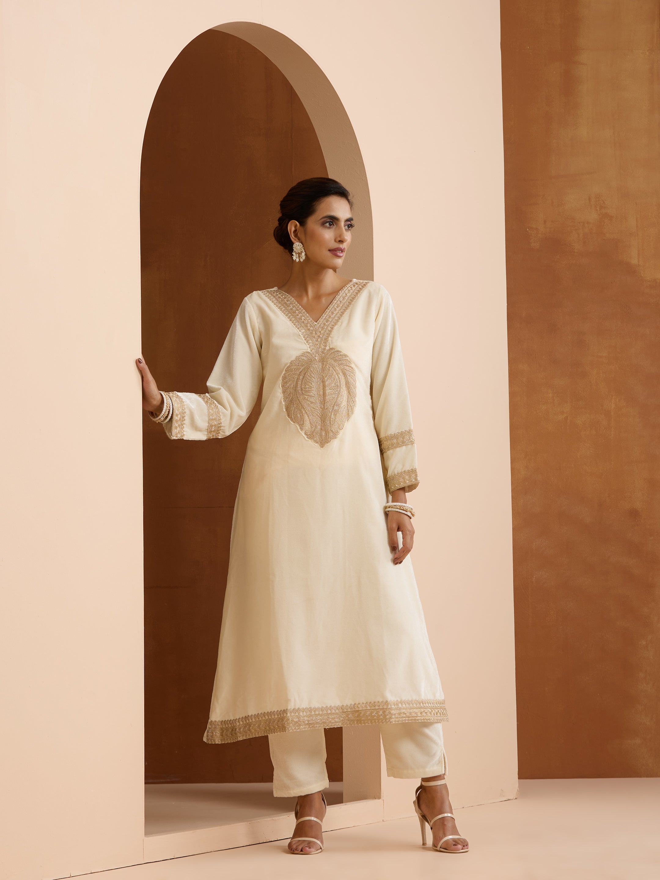 Rich Off-White Velvet Embroidered Straight Kurta Set With Dupatta