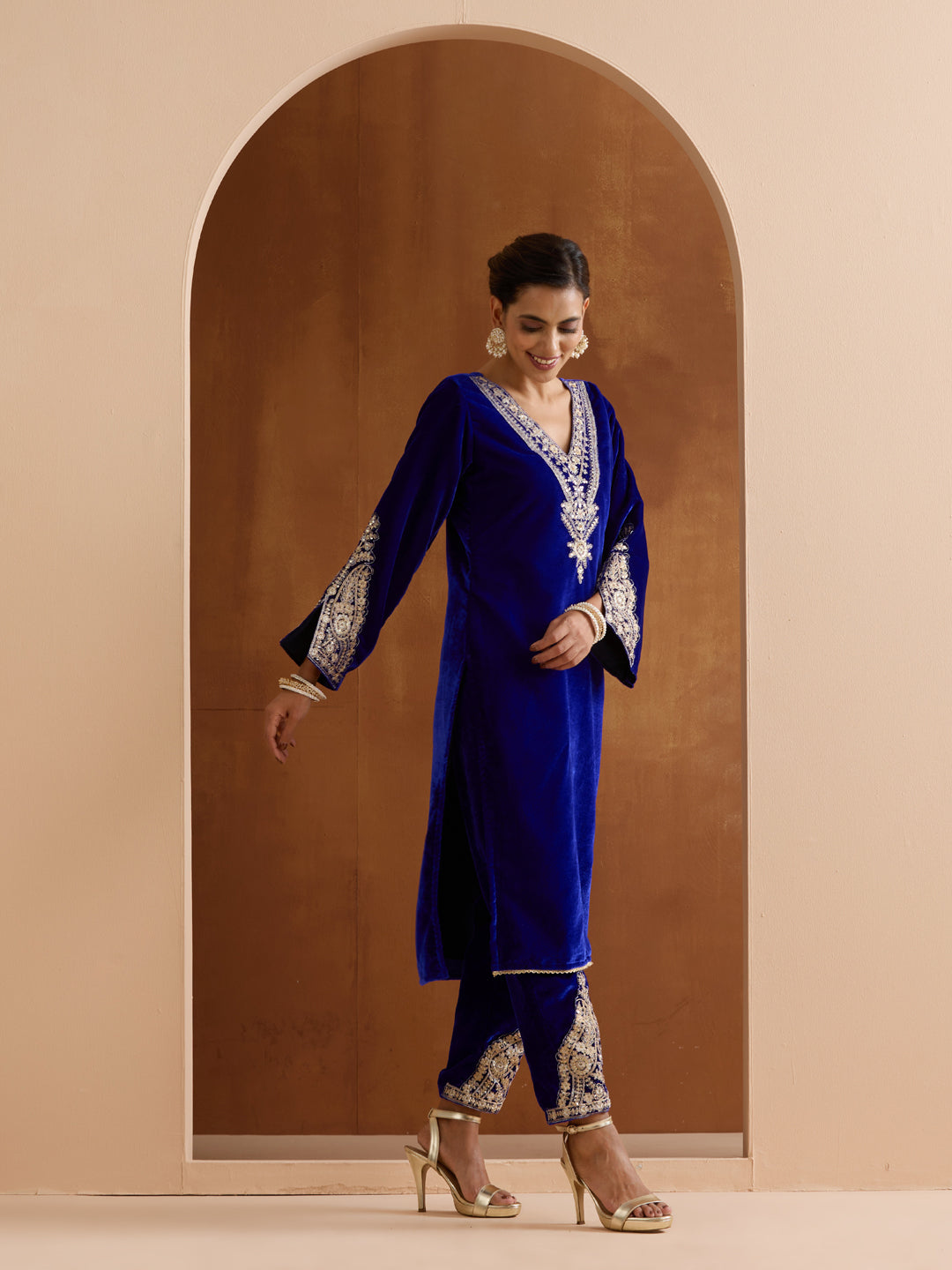 Rich Blue Velvet Embroidered Straight Kurta Set With Straight Bottom