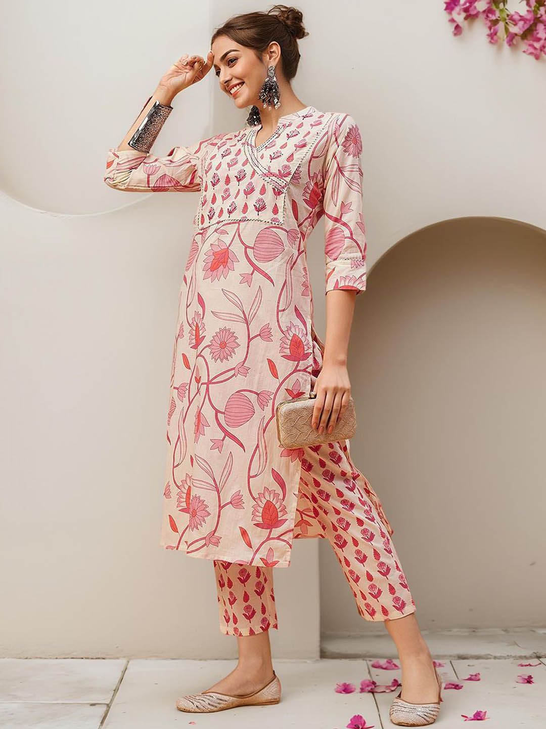 Comfy Off-White Pure Cotton Floral Printed Kurta Set With Gotta Patti Detailing And Straight Bottom